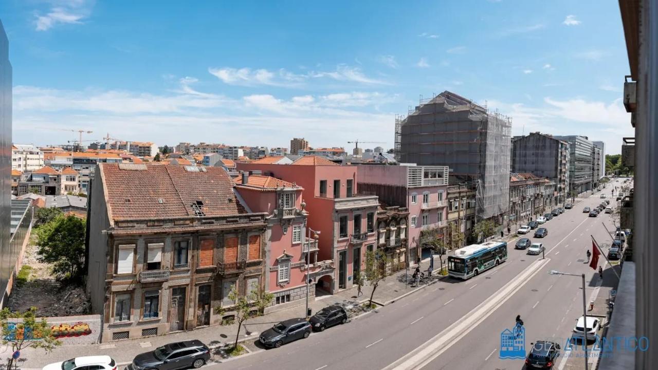 Y Trendy Arthouse Boavista Apartment Porto Bagian luar foto